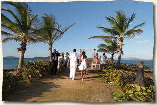 pretty klip point wedding